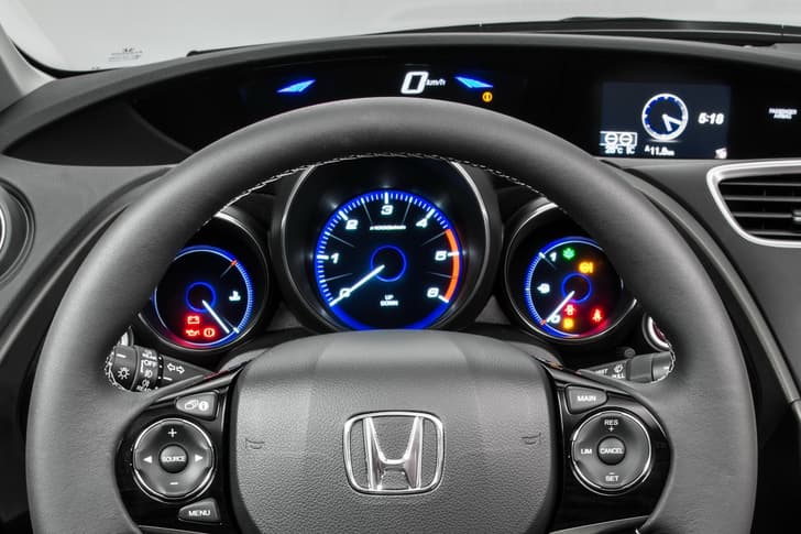 New Honda Civic Tourer photo gallery